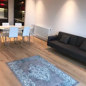 Apartment Booking, London